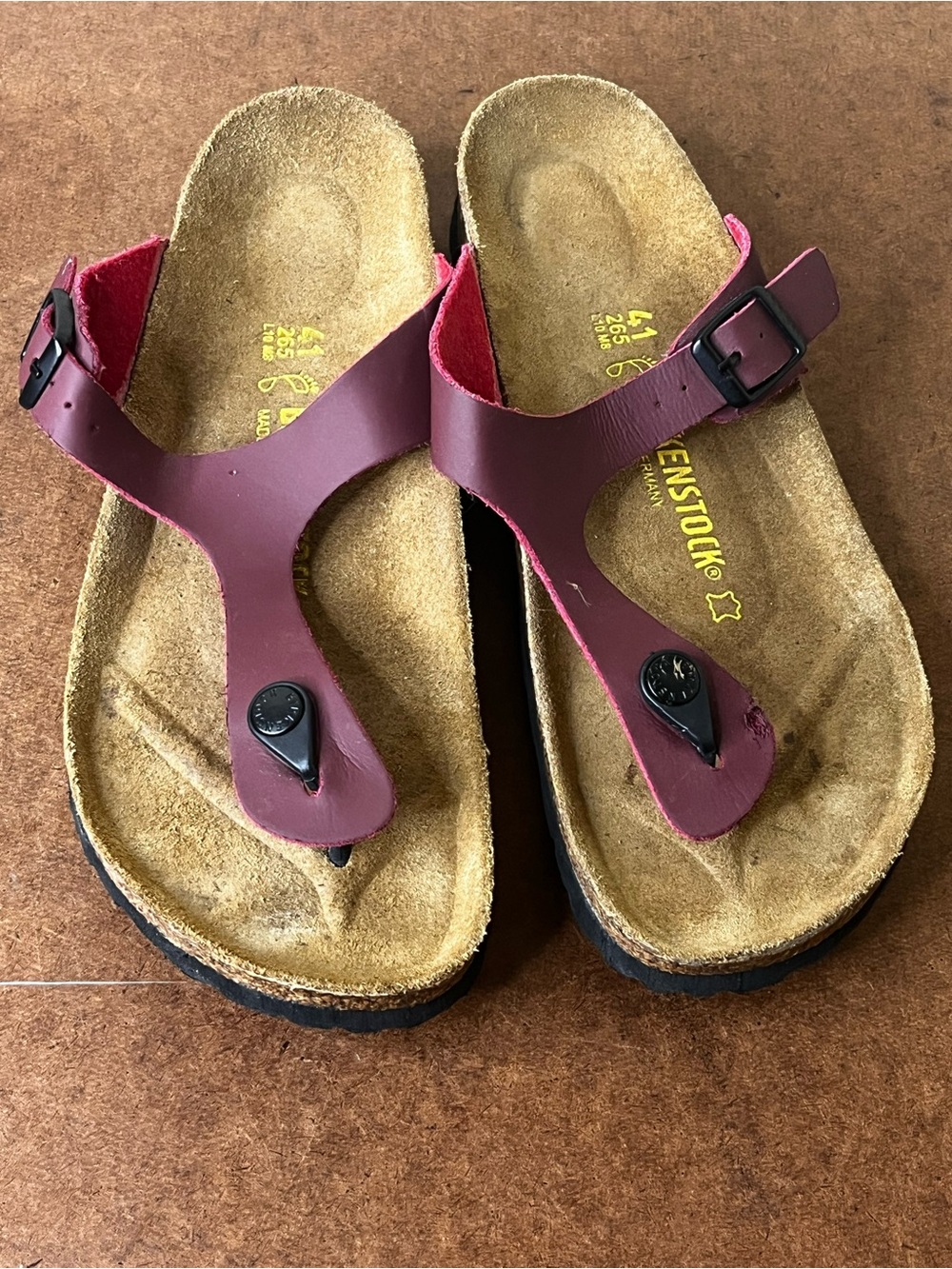 Birkenstock Gizeh Birko-Flor Thong Sandals Graceful Magenta Haze Women’s Size 10